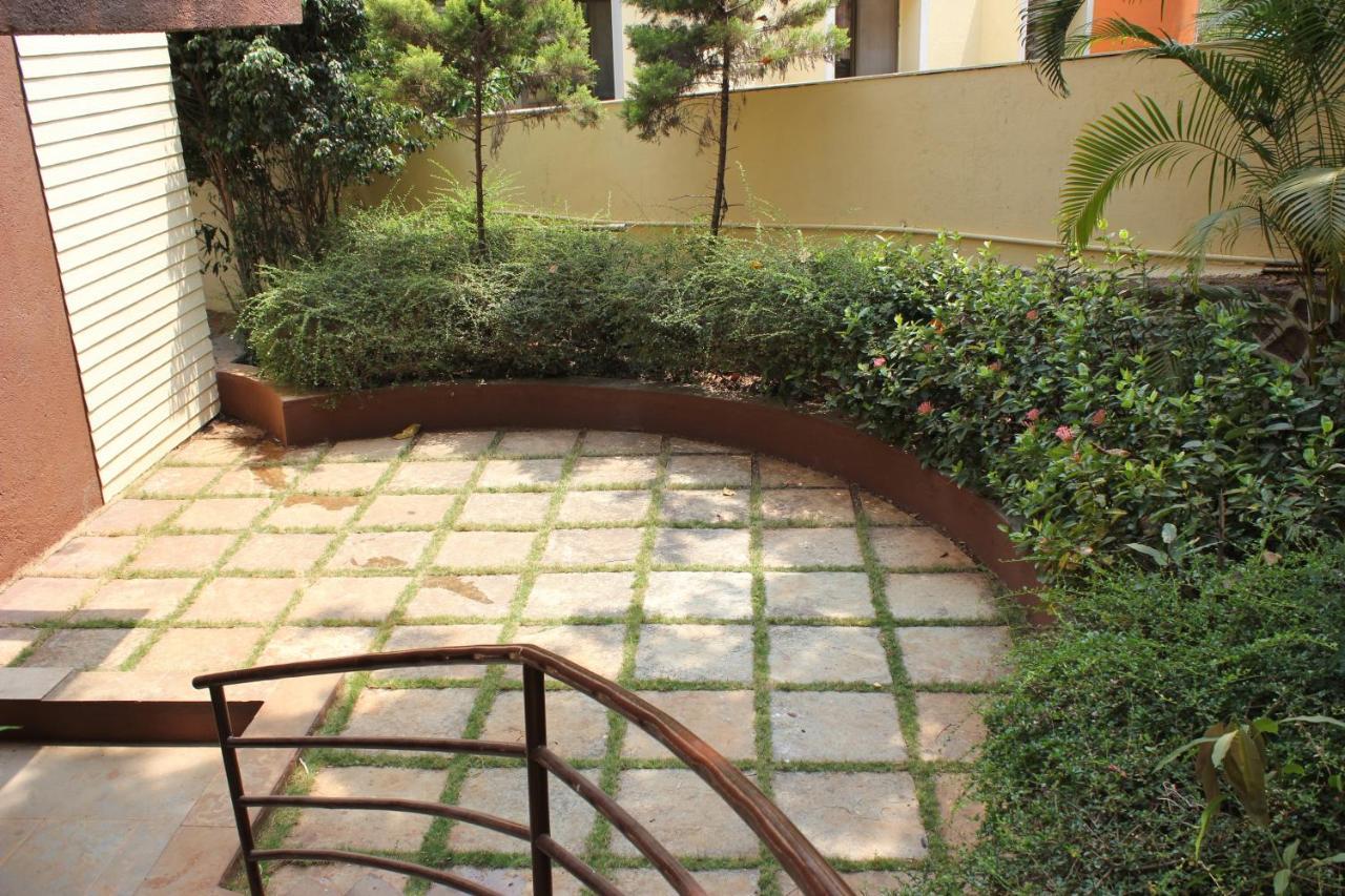 Karjat Villa Bagian luar foto