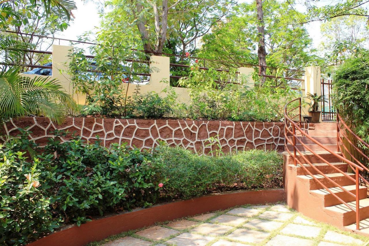 Karjat Villa Bagian luar foto