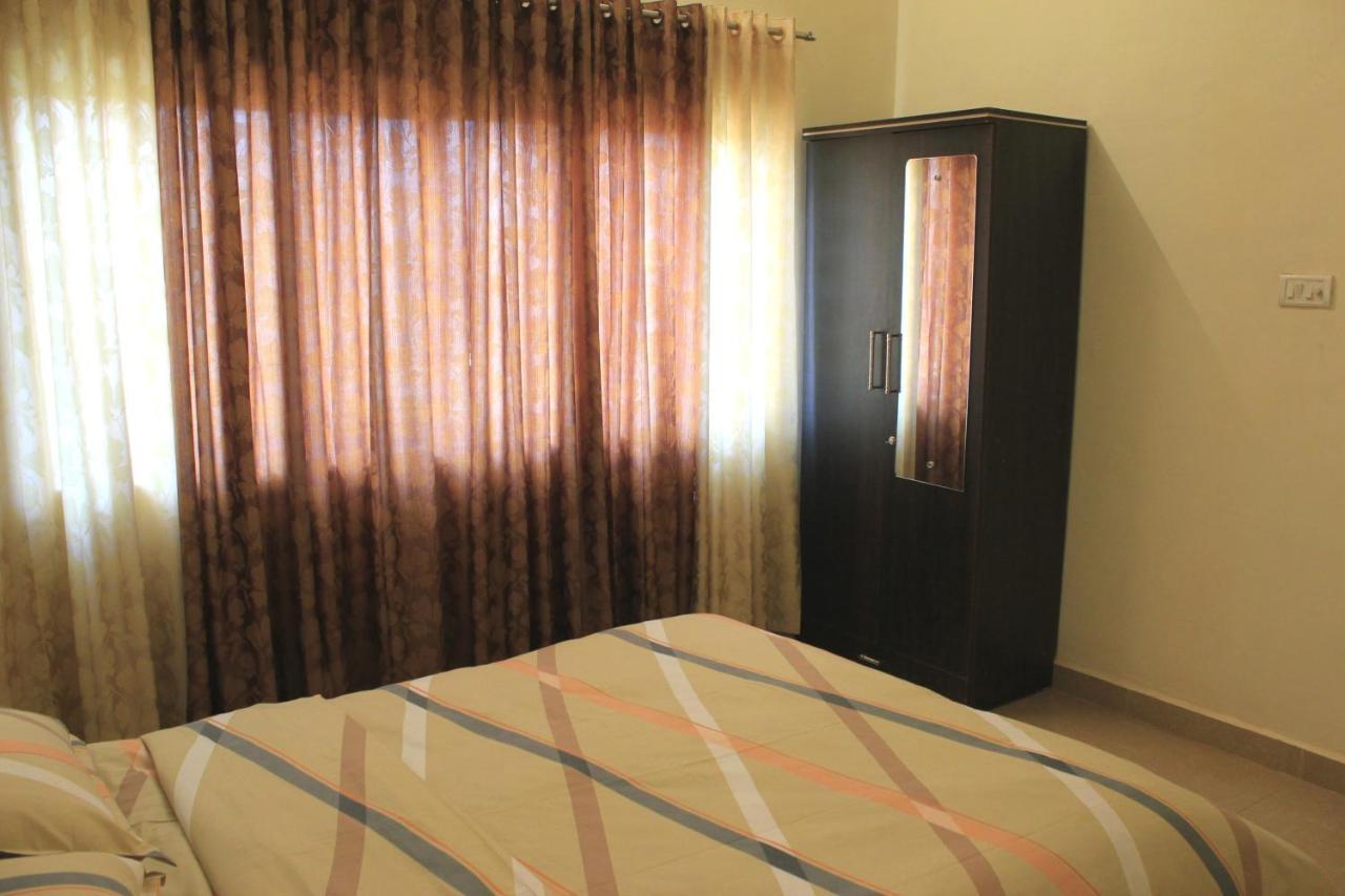 Karjat Villa Bagian luar foto