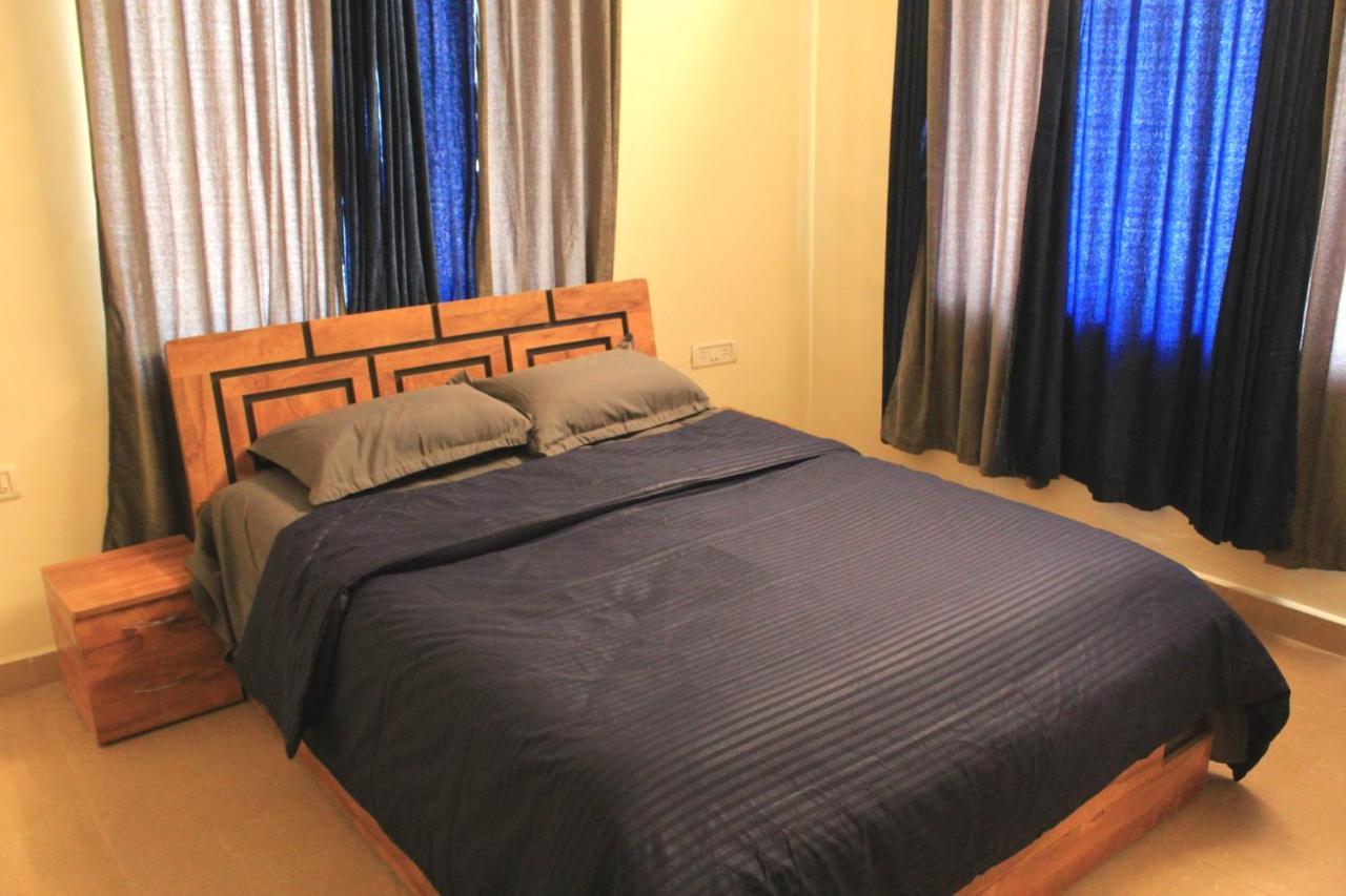Karjat Villa Bagian luar foto