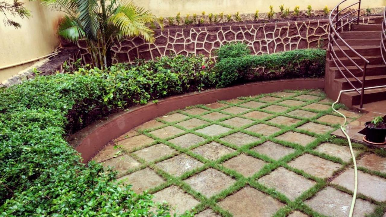 Karjat Villa Bagian luar foto